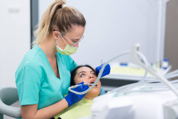 Best Cracked Tooth Emergency Dentist  in Rosamond, CA